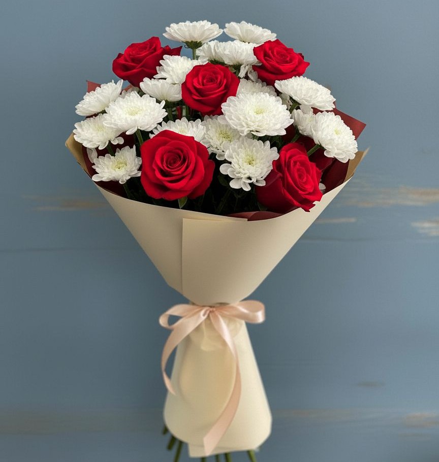 Букет цветов из: Розы и Хризантемы в Магнитный