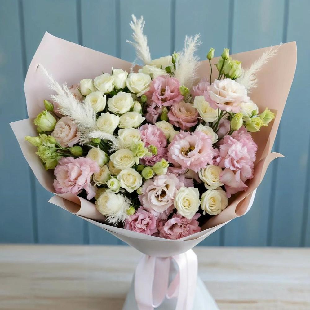 Букет цветов из: Альстромерии и Розы в Магнитный