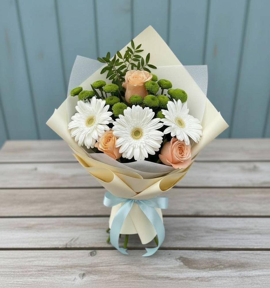 Букет цветов из: Герберы, Розы и Хризантемы в Магнитный