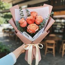 Букет цветов из:  Розы #REPLACE_PRED# Магнитный