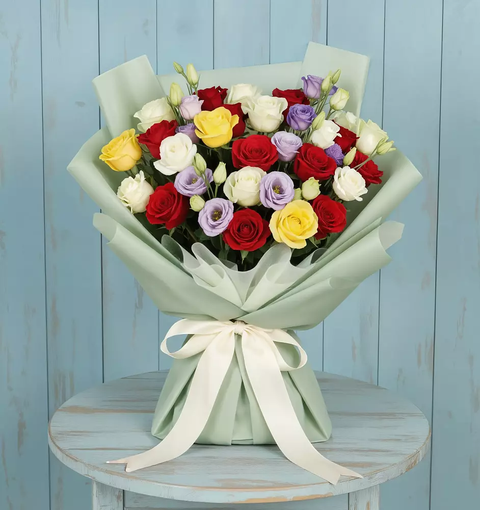 Букет цветов из: Розы в Магнитный