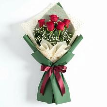 Букет цветов из:  Розы в Магнитный
