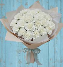 Букет цветов из:  Гвоздики в Магнитный