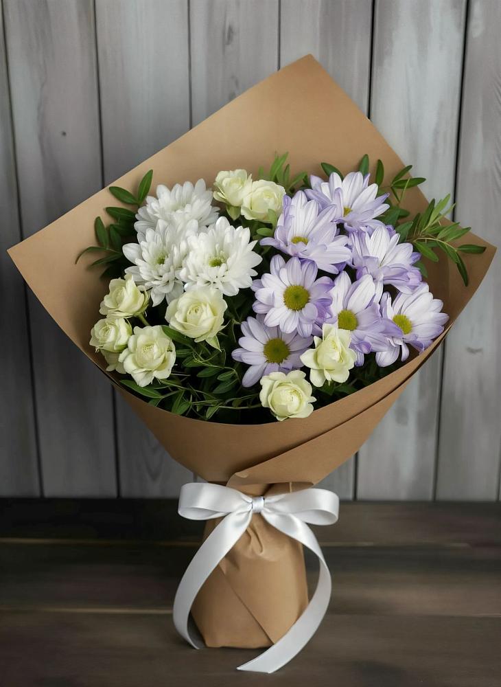 Букет цветов из: Хризантемы и Розы в Магнитный